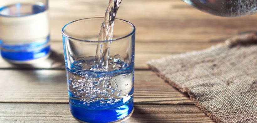 Woda alkaliczna - prosty przepis dla każdego