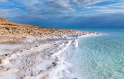 Morze Martwe a ożywia - morskie bogactwa w służbie zdrowia i urody