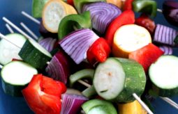 Wegańskie dania na grilla – przepisy i składniki
